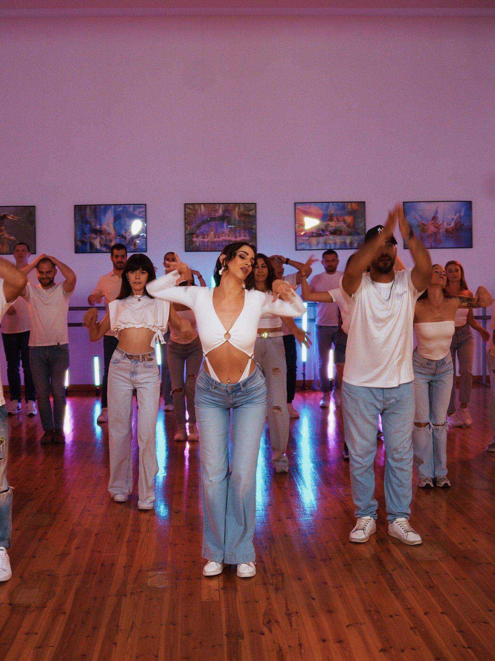 Bailamor Geniko2(7) (2)